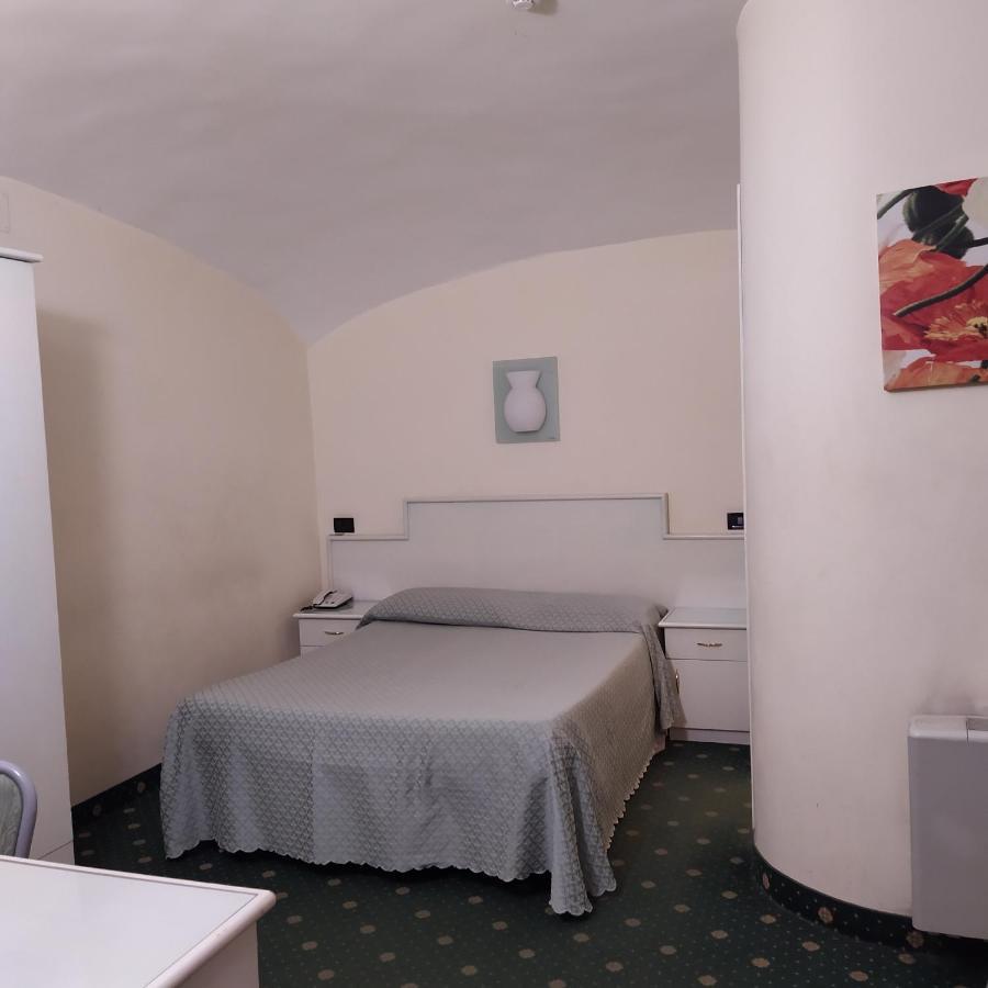 Hotel Priscilla Roma Eksteriør bilde